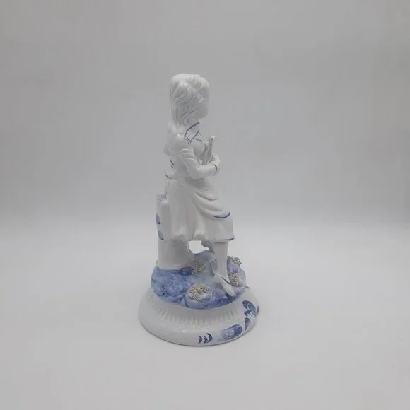 Capodimonte Statue - Picture 5 of 11